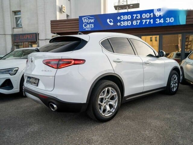 Альфа Ромео Стелвио, объемом двигателя 2 л и пробегом 47 тыс. км за 32900 $, фото 15 на Automoto.ua