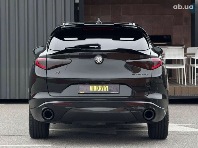 Альфа Ромео Стелвіо, об'ємом двигуна 2 л та пробігом 82 тис. км за 26350 $, фото 16 на Automoto.ua