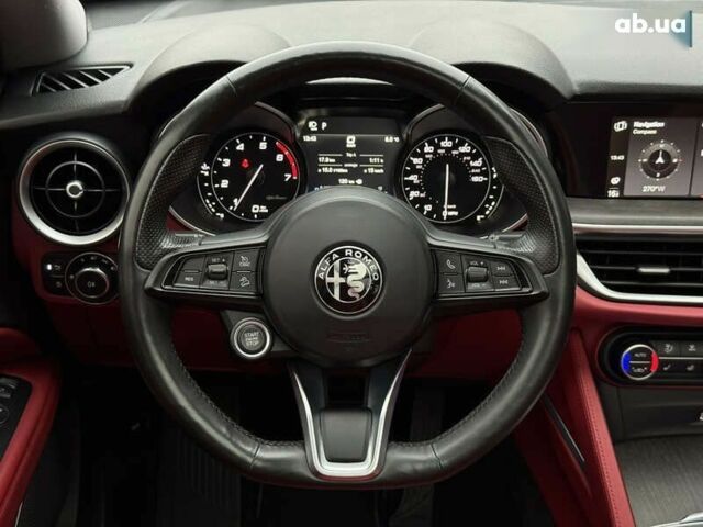 Альфа Ромео Стелвіо, об'ємом двигуна 2 л та пробігом 82 тис. км за 26350 $, фото 29 на Automoto.ua