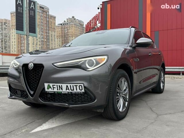Альфа Ромео Стелвио, объемом двигателя 2 л и пробегом 70 тыс. км за 28500 $, фото 2 на Automoto.ua