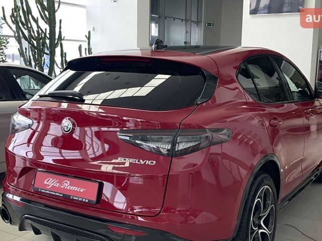 Альфа Ромео Стелвио, объемом двигателя 2 л и пробегом 0 тыс. км за 60262 $, фото 2 на Automoto.ua