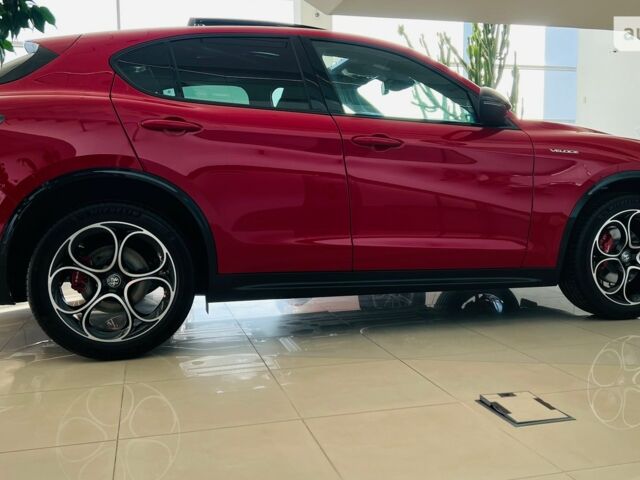 Альфа Ромео Стелвіо, об'ємом двигуна 2 л та пробігом 0 тис. км за 63625 $, фото 4 на Automoto.ua