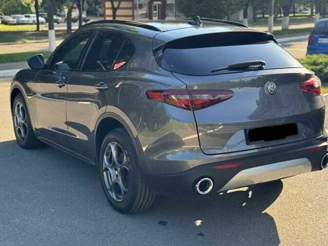 Серый Альфа Ромео Стелвио, объемом двигателя 2 л и пробегом 105 тыс. км за 18000 $, фото 18 на Automoto.ua