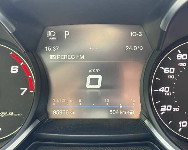 Альфа Ромео Стелвио 2017 в Киеве на Automoto.ua Серый Альфа Ромео Стелвио, объемом двигателя 2 л и пробегом 96 тыс. км за 24999 $, фото 68 на Automoto.ua