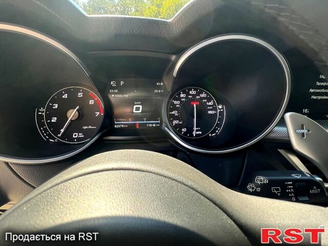 Альфа Ромео Стелвио 2017 в Харькове на Automoto.ua Серый Альфа Ромео Стелвио, объемом двигателя 2 л и пробегом 83 тыс. км за 22500 $, фото 10 на Automoto.ua