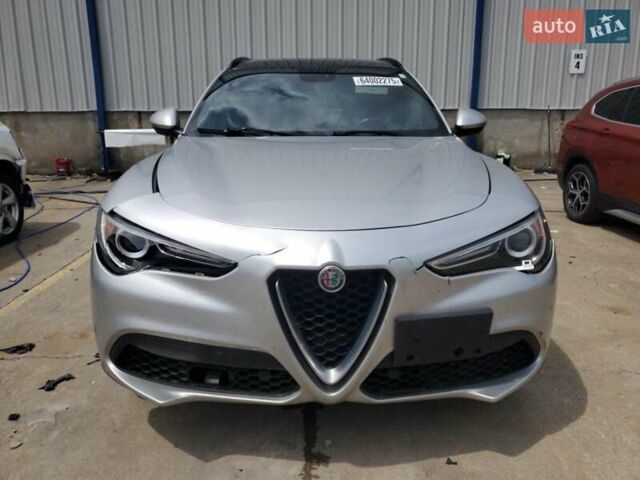 Серый Альфа Ромео Стелвио, объемом двигателя 2 л и пробегом 107 тыс. км за 5060 $, фото 4 на Automoto.ua
