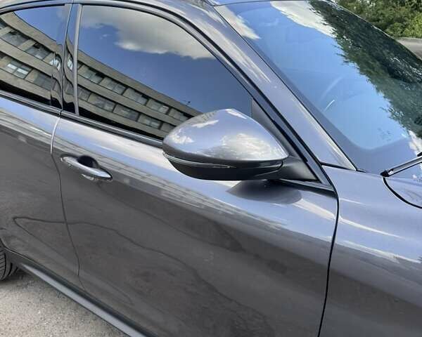 Альфа Ромео Стелвио 2017 в Киеве на Automoto.ua Серый Альфа Ромео Стелвио, объемом двигателя 2 л и пробегом 96 тыс. км за 24999 $, фото 29 на Automoto.ua