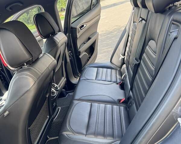 Альфа Ромео Стелвио 2017 в Киеве на Automoto.ua Серый Альфа Ромео Стелвио, объемом двигателя 2 л и пробегом 96 тыс. км за 24999 $, фото 47 на Automoto.ua