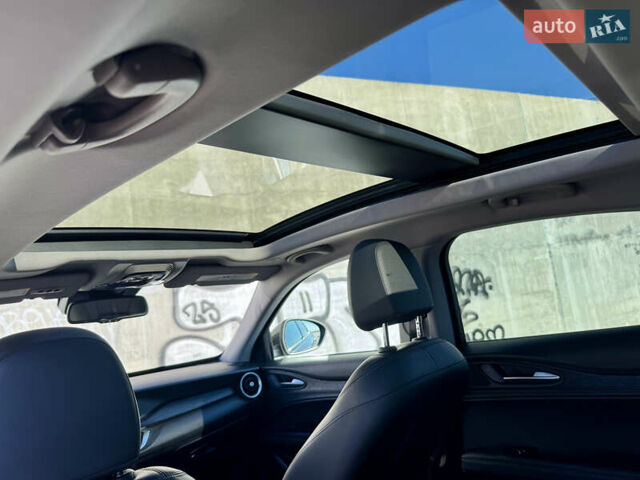 Серый Альфа Ромео Стелвио, объемом двигателя 2 л и пробегом 87 тыс. км за 21300 $, фото 37 на Automoto.ua