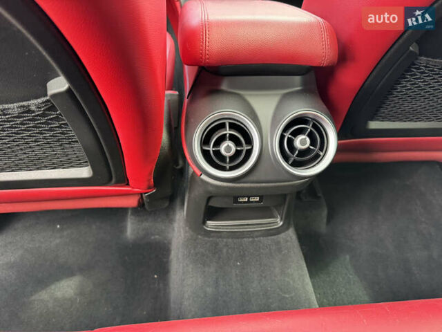 Серый Альфа Ромео Стелвио, объемом двигателя 2 л и пробегом 155 тыс. км за 16900 $, фото 35 на Automoto.ua