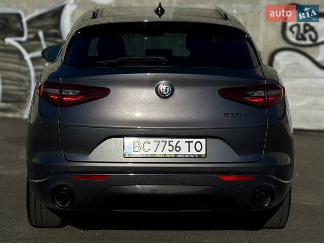 Серый Альфа Ромео Стелвио, объемом двигателя 2 л и пробегом 87 тыс. км за 21300 $, фото 15 на Automoto.ua