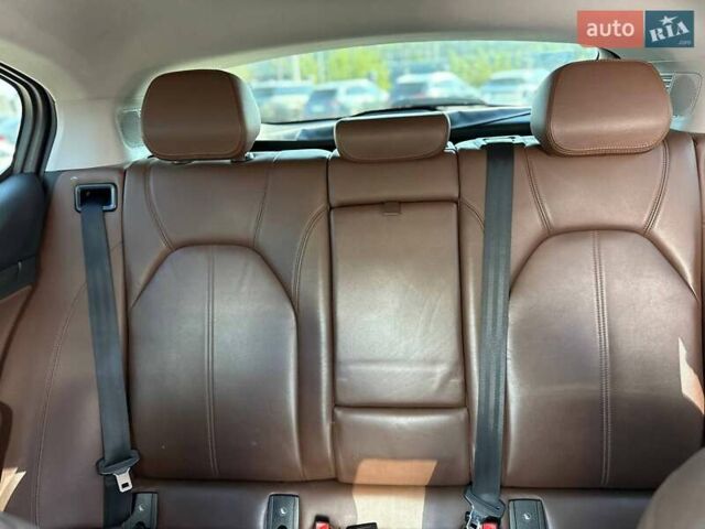 Сірий Альфа Ромео Стелвіо, об'ємом двигуна 2 л та пробігом 125 тис. км за 19999 $, фото 29 на Automoto.ua