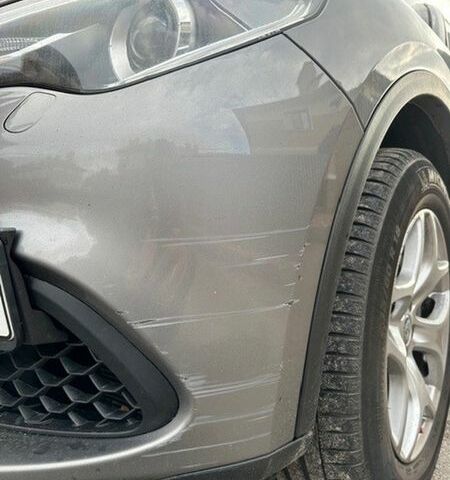 Сірий Альфа Ромео Стелвіо, об'ємом двигуна 2 л та пробігом 168 тис. км за 22000 $, фото 8 на Automoto.ua