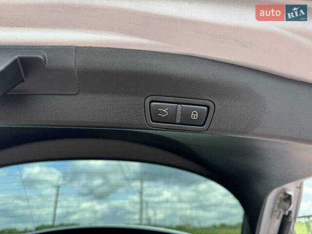 Серый Альфа Ромео Стелвио, объемом двигателя 2 л и пробегом 155 тыс. км за 16900 $, фото 39 на Automoto.ua