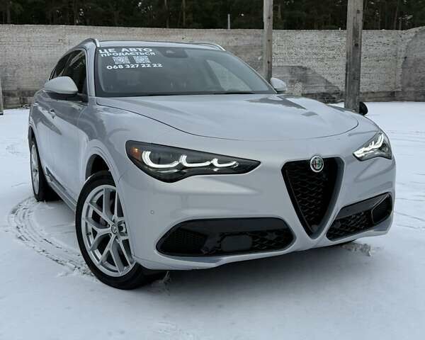 Серый Альфа Ромео Стелвио, объемом двигателя 2 л и пробегом 72 тыс. км за 24450 $, фото 22 на Automoto.ua