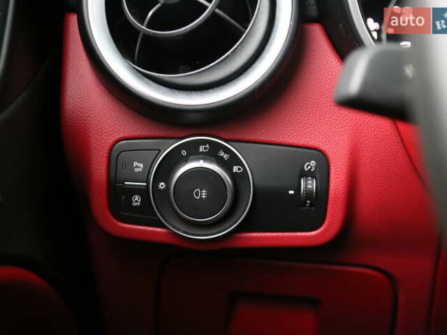 Серый Альфа Ромео Стелвио, объемом двигателя 2 л и пробегом 130 тыс. км за 22900 $, фото 25 на Automoto.ua