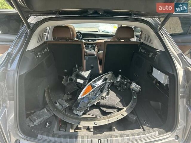 Серый Альфа Ромео Стелвио, объемом двигателя 2 л и пробегом 70 тыс. км за 11000 $, фото 14 на Automoto.ua