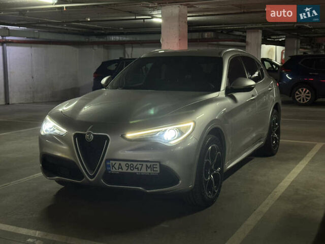 Серый Альфа Ромео Стелвио, объемом двигателя 2 л и пробегом 36 тыс. км за 31400 $, фото 38 на Automoto.ua