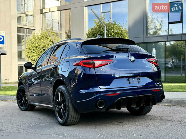 Синій Альфа Ромео Стелвіо, об'ємом двигуна 2 л та пробігом 145 тис. км за 18900 $, фото 20 на Automoto.ua