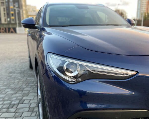 Синій Альфа Ромео Стелвіо, об'ємом двигуна 2 л та пробігом 135 тис. км за 22700 $, фото 42 на Automoto.ua