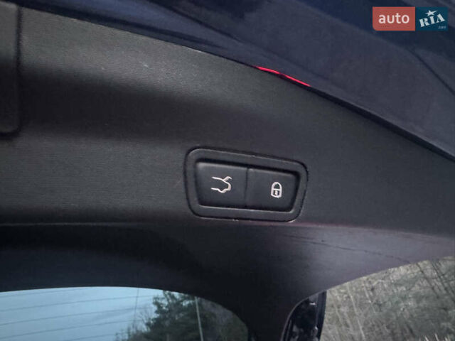 Синий Альфа Ромео Стелвио, объемом двигателя 2 л и пробегом 225 тыс. км за 16450 $, фото 50 на Automoto.ua