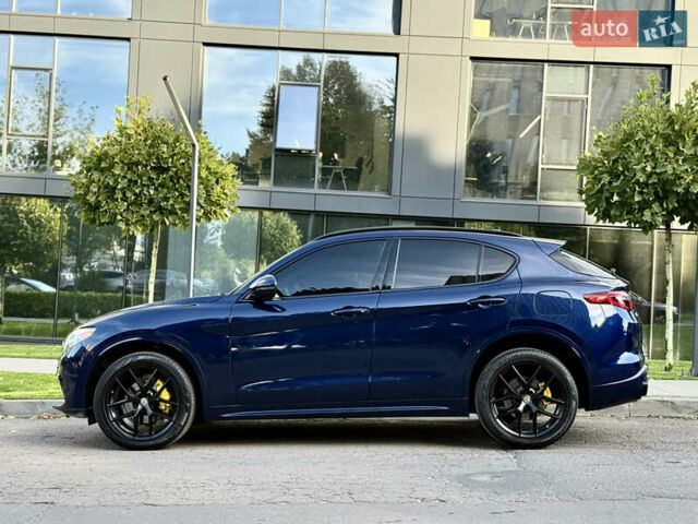 Синій Альфа Ромео Стелвіо, об'ємом двигуна 2 л та пробігом 145 тис. км за 18900 $, фото 25 на Automoto.ua