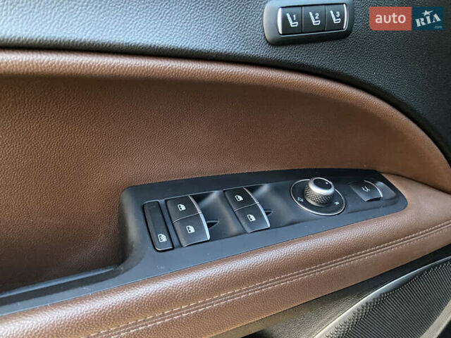 Синій Альфа Ромео Стелвіо, об'ємом двигуна 2 л та пробігом 135 тис. км за 22700 $, фото 22 на Automoto.ua