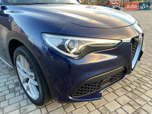Синій Альфа Ромео Стелвіо, об'ємом двигуна 2 л та пробігом 135 тис. км за 22700 $, фото 11 на Automoto.ua