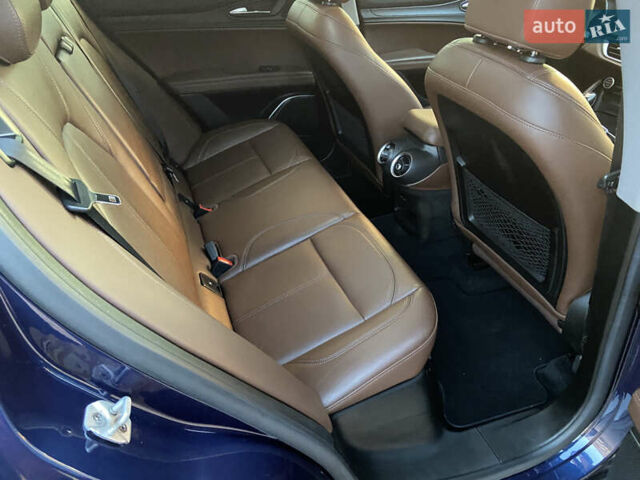 Синій Альфа Ромео Стелвіо, об'ємом двигуна 2 л та пробігом 135 тис. км за 22700 $, фото 32 на Automoto.ua