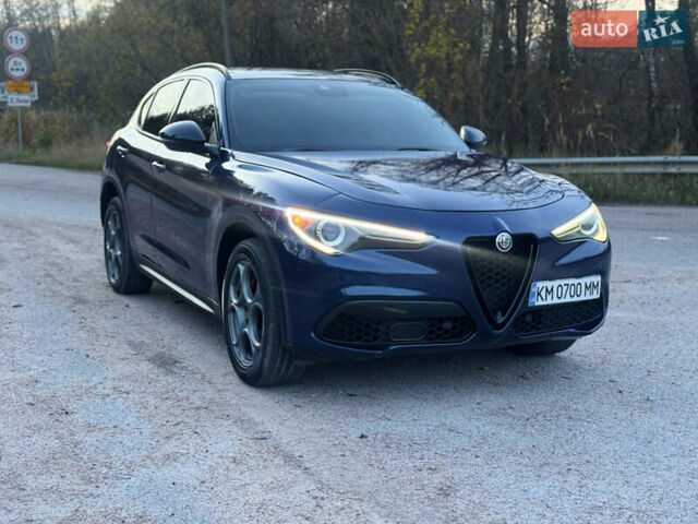 Синий Альфа Ромео Стелвио, объемом двигателя 2 л и пробегом 225 тыс. км за 16450 $, фото 5 на Automoto.ua