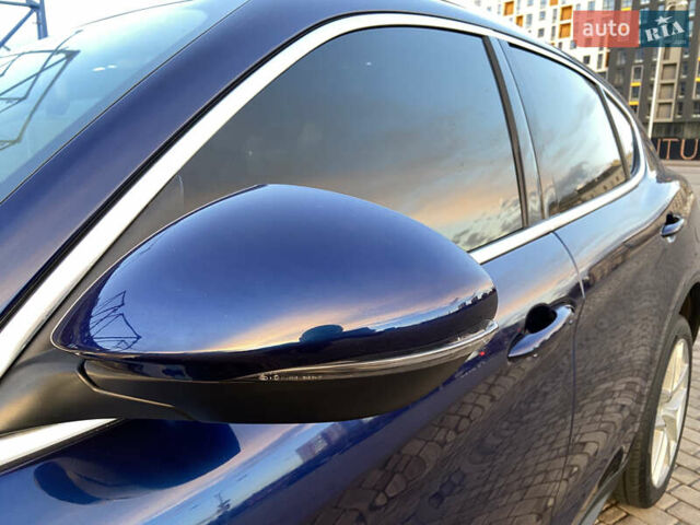 Синій Альфа Ромео Стелвіо, об'ємом двигуна 2 л та пробігом 135 тис. км за 22700 $, фото 13 на Automoto.ua