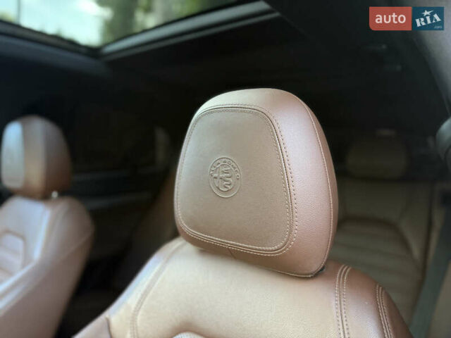 Синій Альфа Ромео Стелвіо, об'ємом двигуна 2 л та пробігом 145 тис. км за 18900 $, фото 33 на Automoto.ua