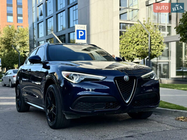 Синій Альфа Ромео Стелвіо, об'ємом двигуна 2 л та пробігом 145 тис. км за 18900 $, фото 7 на Automoto.ua
