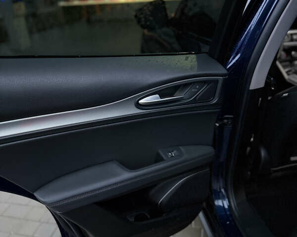 Синий Альфа Ромео Стелвио, объемом двигателя 2 л и пробегом 130 тыс. км за 16300 $, фото 18 на Automoto.ua