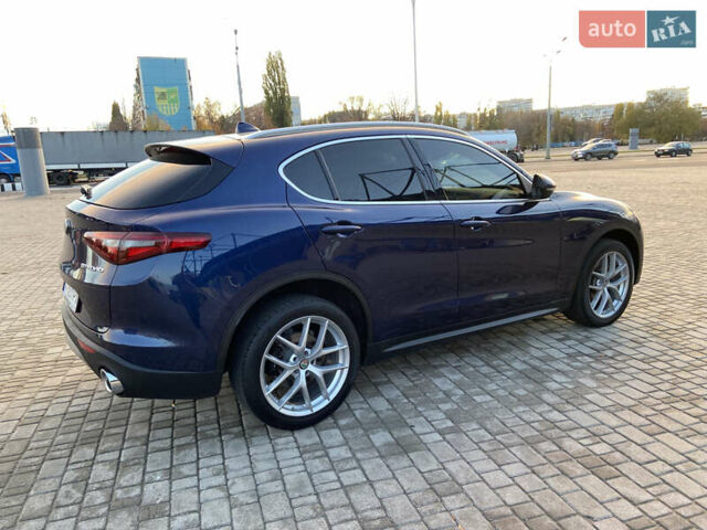 Синій Альфа Ромео Стелвіо, об'ємом двигуна 2 л та пробігом 135 тис. км за 22700 $, фото 8 на Automoto.ua
