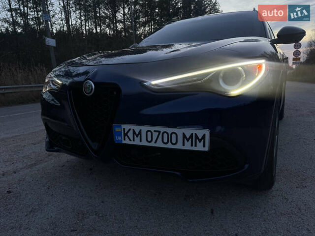 Синий Альфа Ромео Стелвио, объемом двигателя 2 л и пробегом 225 тыс. км за 16450 $, фото 24 на Automoto.ua