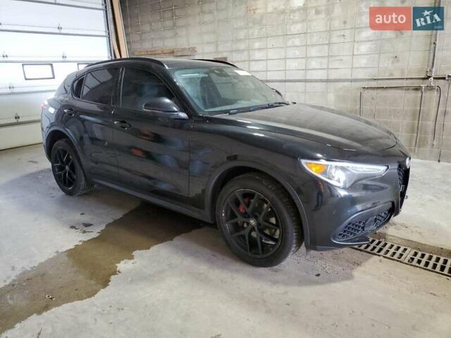 Зелений Альфа Ромео Стелвіо, об'ємом двигуна 2 л та пробігом 78 тис. км за 4700 $, фото 3 на Automoto.ua