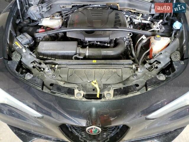 Зелений Альфа Ромео Стелвіо, об'ємом двигуна 2 л та пробігом 78 тис. км за 4700 $, фото 11 на Automoto.ua