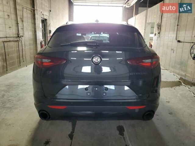 Зелений Альфа Ромео Стелвіо, об'ємом двигуна 2 л та пробігом 78 тис. км за 4700 $, фото 5 на Automoto.ua