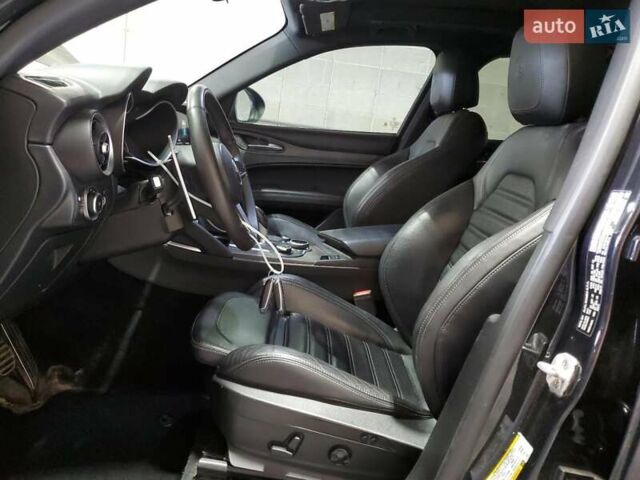 Зелений Альфа Ромео Стелвіо, об'ємом двигуна 2 л та пробігом 78 тис. км за 4700 $, фото 6 на Automoto.ua