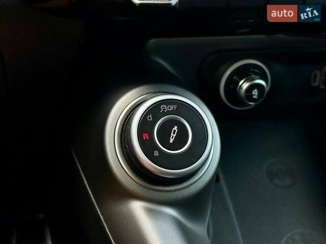 Красный Альфа Ромео Tonale, объемом двигателя 1.3 л и пробегом 14 тыс. км за 31999 $, фото 48 на Automoto.ua