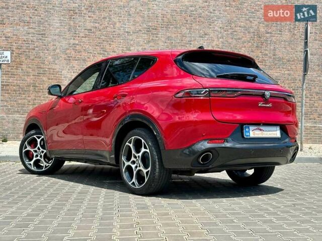 Красный Альфа Ромео Tonale, объемом двигателя 1.3 л и пробегом 14 тыс. км за 31999 $, фото 21 на Automoto.ua