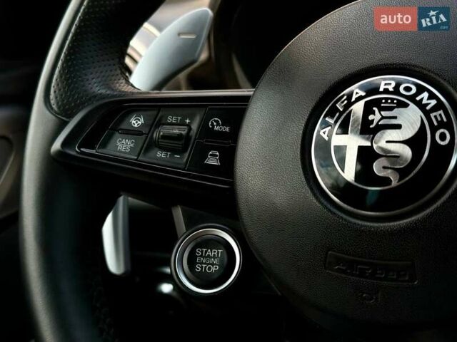 Красный Альфа Ромео Tonale, объемом двигателя 1.3 л и пробегом 14 тыс. км за 31999 $, фото 38 на Automoto.ua