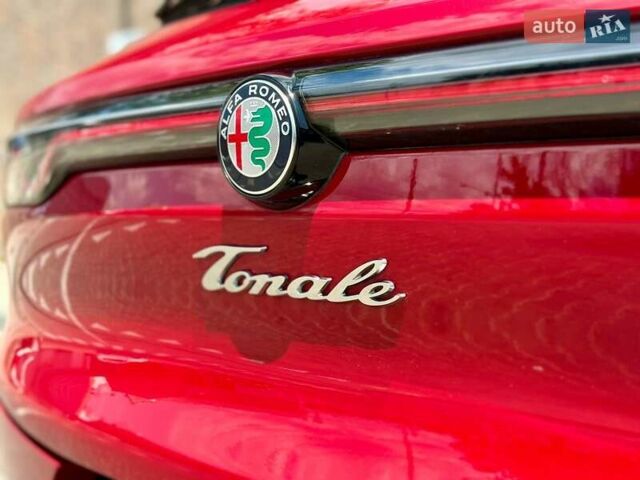 Красный Альфа Ромео Tonale, объемом двигателя 1.3 л и пробегом 14 тыс. км за 31999 $, фото 19 на Automoto.ua