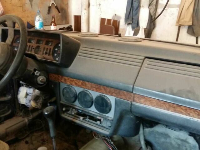 Белый Альфа Другая, объемом двигателя 2 л и пробегом 130 тыс. км за 938 $, фото 2 на Automoto.ua