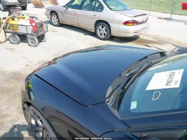 Черный Альфа Giulia, объемом двигателя 2 л и пробегом 51 тыс. км за 4000 $, фото 5 на Automoto.ua
