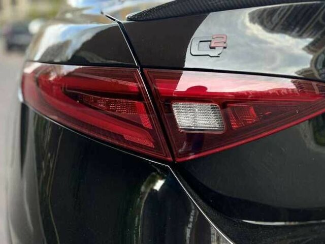 Черный Альфа Giulia, объемом двигателя 2 л и пробегом 40 тыс. км за 14400 $, фото 7 на Automoto.ua