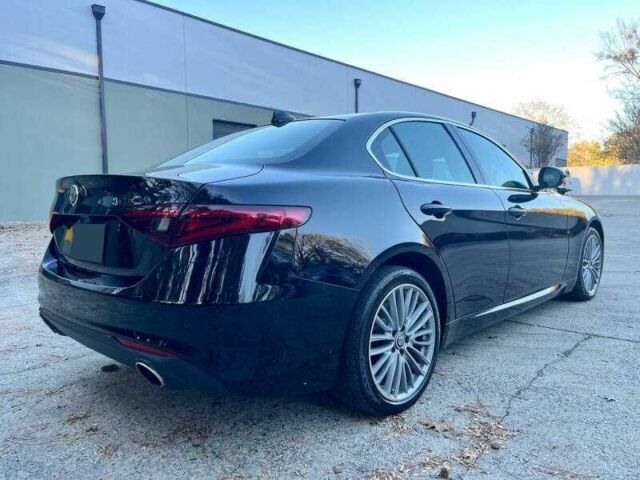 Чорний Альфа Giulia, об'ємом двигуна 2 л та пробігом 43 тис. км за 5100 $, фото 2 на Automoto.ua