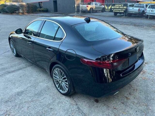 Чорний Альфа Giulia, об'ємом двигуна 2 л та пробігом 43 тис. км за 5100 $, фото 4 на Automoto.ua