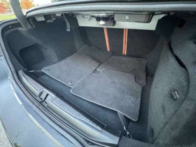 Черный Альфа Giulia, объемом двигателя 2 л и пробегом 89 тыс. км за 6300 $, фото 16 на Automoto.ua